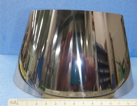 タンタルテーパー溶接パイプ　板厚0.15ミリ