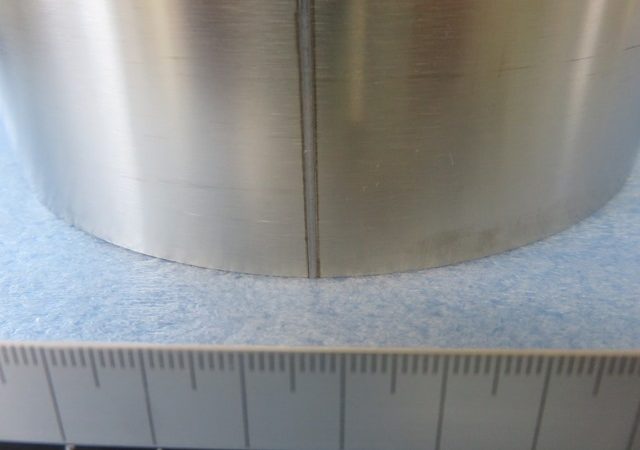 溶接パイプ 珪素鋼板 t0.3 x φ200 x 500L